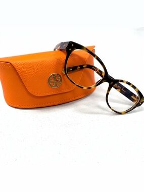 Tory Burch Tortoise Glasses. Pre-Loved. Open to offers 💌